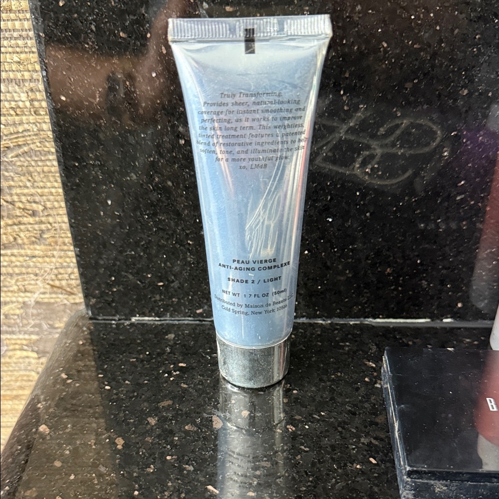 Anti-Aging Complexion Foundation - Light